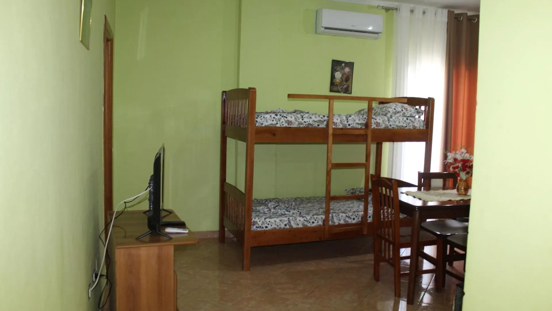 Hotel Vangjeli Orikum Albania