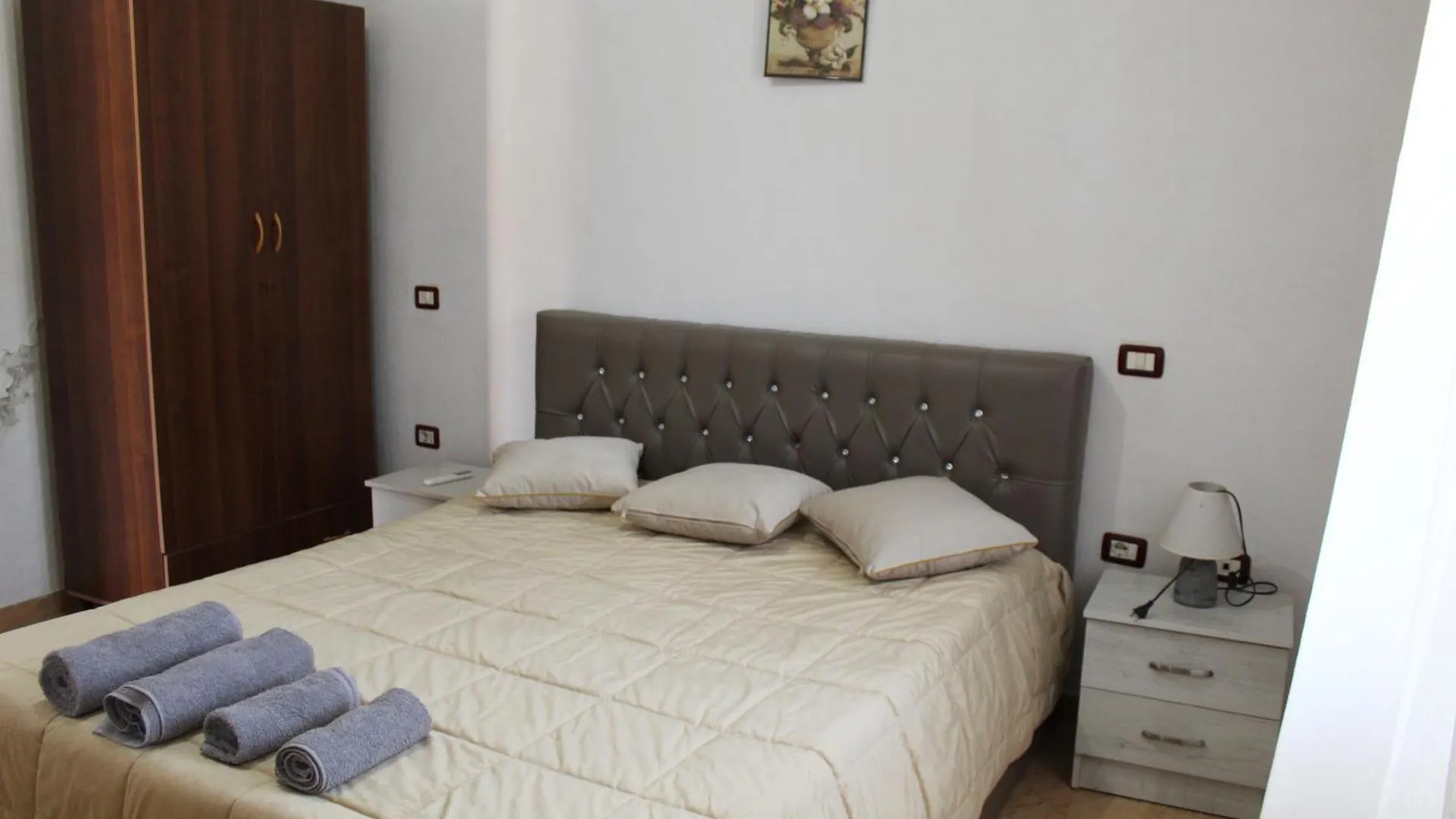 Apartamento Hotel Vangjeli Orikum
