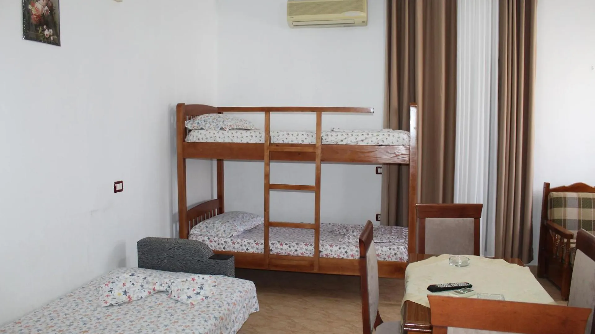 Hotel Vangjeli Orikum Apartamento