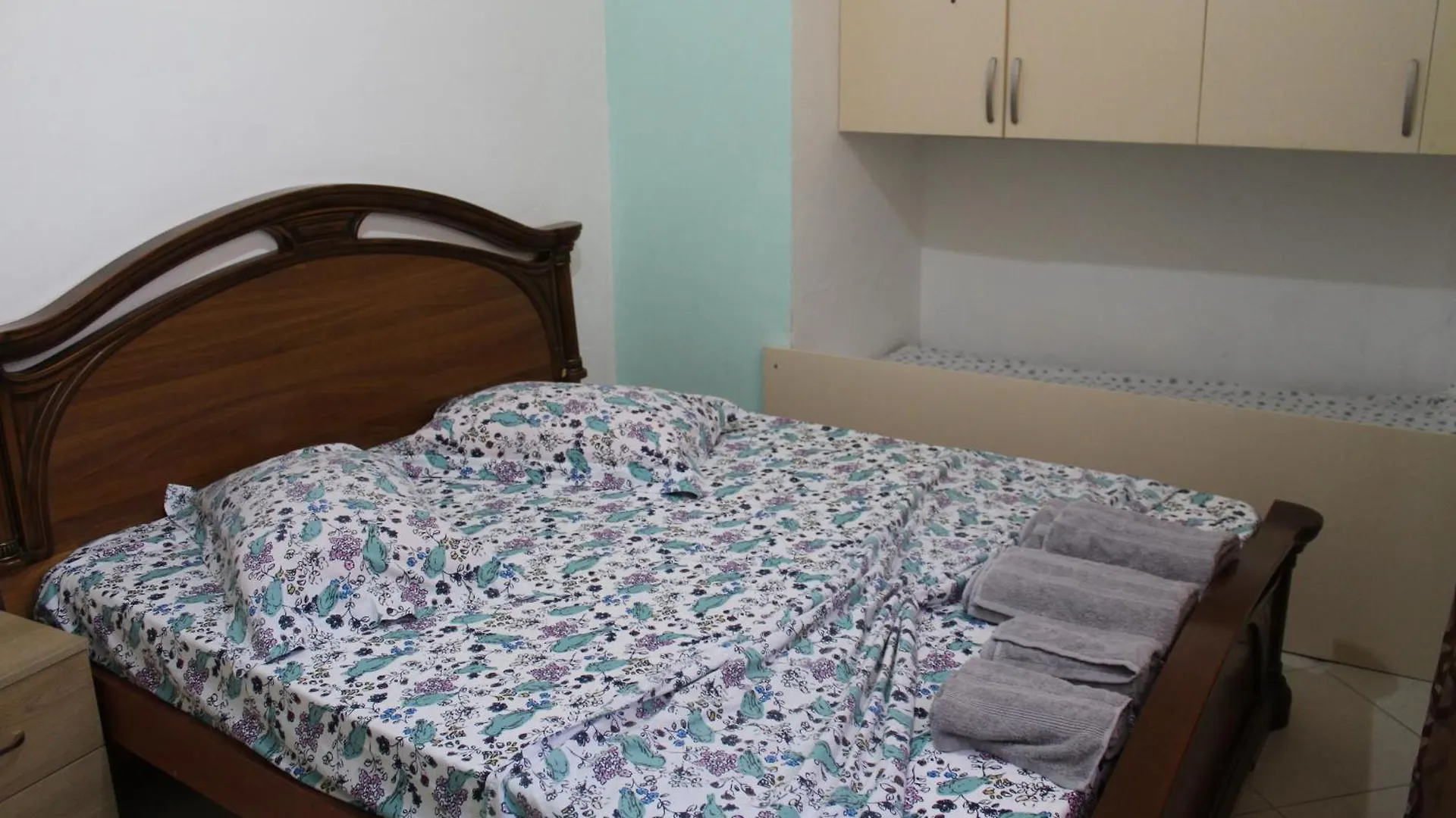 Hotel Vangjeli Orikum Apartamento